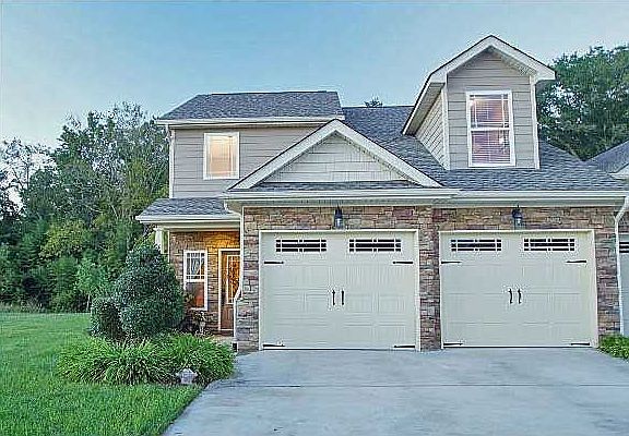 3rd image of 5432 Mandarin Cir #66