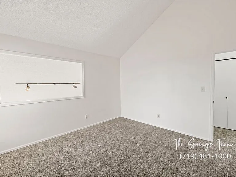 5448 Fiesta Ln #XXX — Photo 21