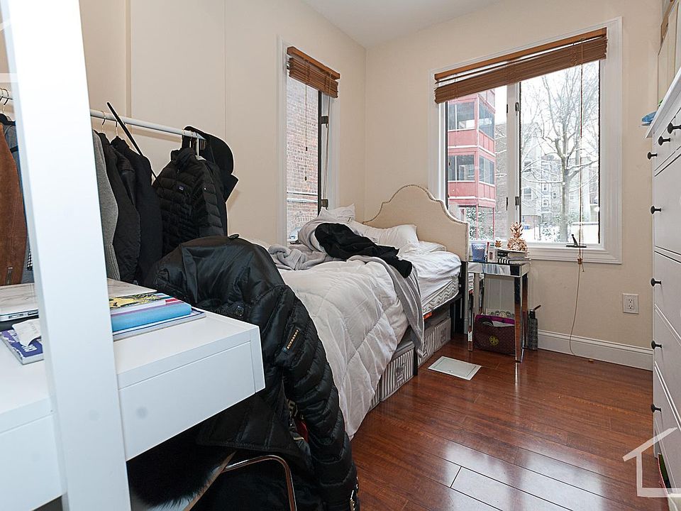 2nd image of 1203 Beacon St #Smn07