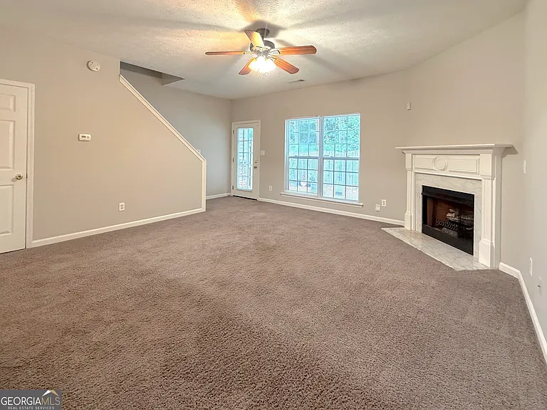 3845 Grovemont Pl — Photo 5