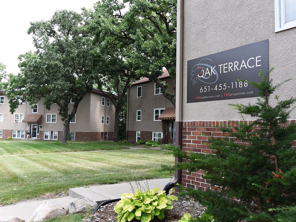 1st image of 605 1st Ave S APT 1