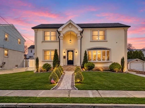 157 Gordon Ave, Totowa Boro, NJ 07512