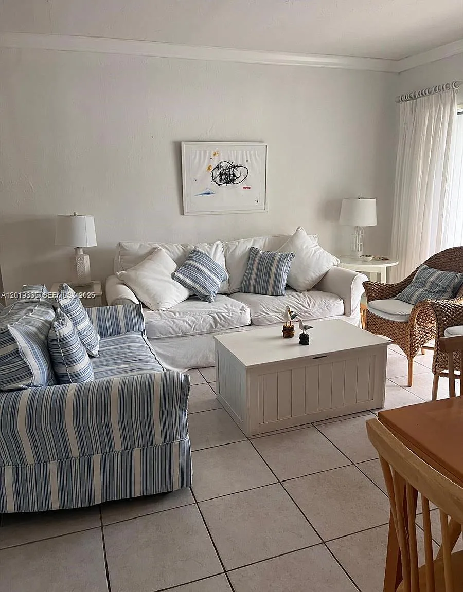 Key Islander Condo — Photo 2