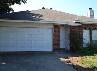 315 Boliver Ave, Lake Dallas, TX 75065