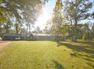 679 Spangenberg Rd, Chipley, FL 32428
