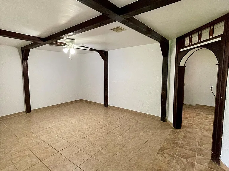 10823 Eddyrock St — Photo 5
