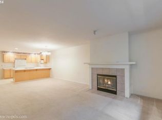 353 NE Kelly Ave, Gresham, OR 97030