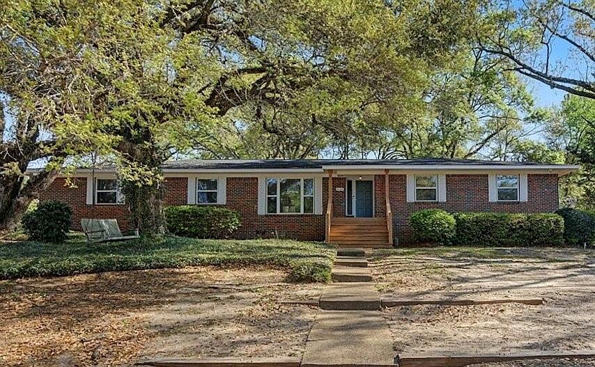 1st image of 4122 Highpoint Dr S