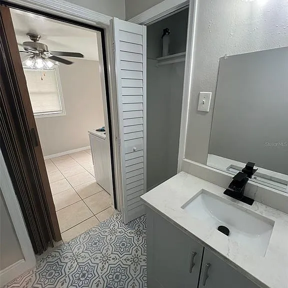 3407 N Avenida Republica De Cuba #A — Photo 7