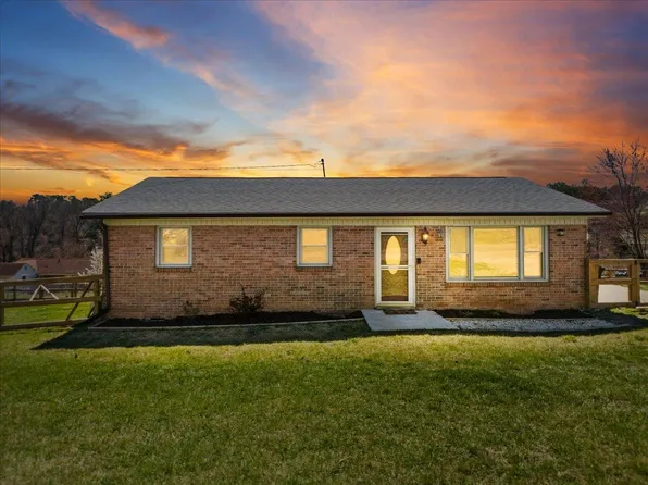 5434 Stafford Dr, Dublin, VA 24084