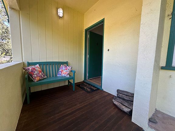 5th image of 9 Bungalow Ave