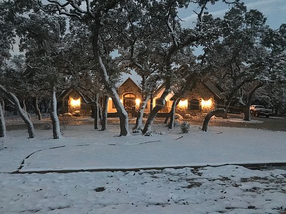 2nd image of 1098 Provence Pl