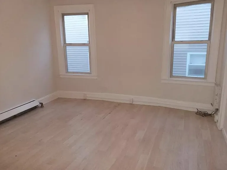 134 Isabella Ave #2 — Photo 3