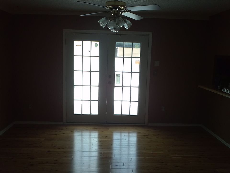 1st image of 2331 Oxford Pl