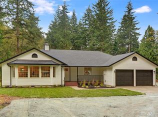 891 Arrowhead Rd, Camano Island, WA 98282