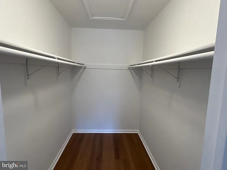 504 Britton Pl — Photo 17