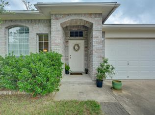 105 Antietam Trl, Elgin, TX 78621
