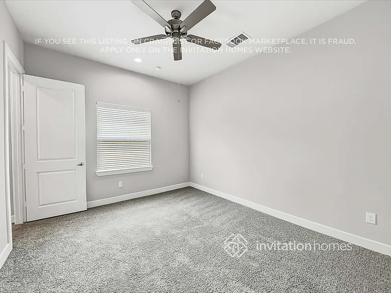 10507 Executive Lake Dr — Photo 11