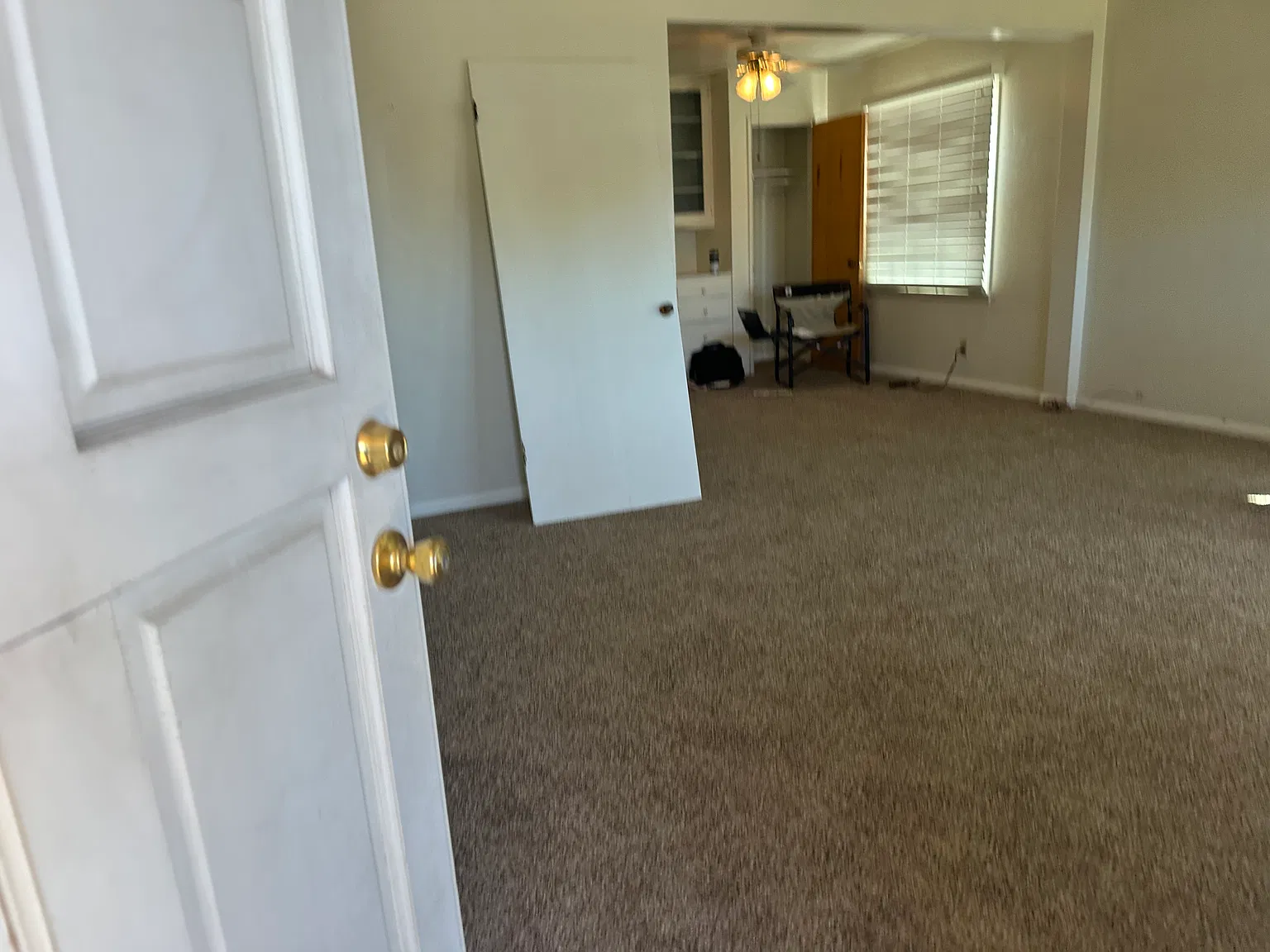 2 bed, 1.5 bath, 935 sqft, $2,295 — Photo 3