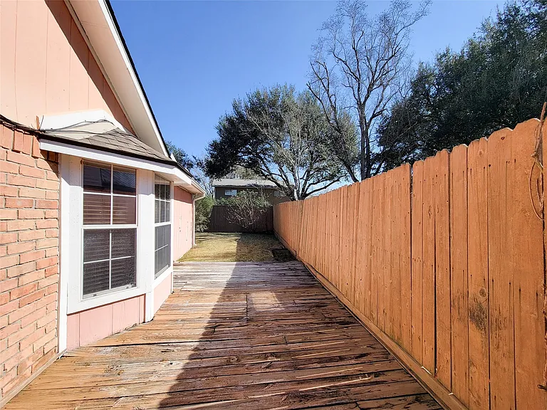 412 Land Grant Dr — Photo 35