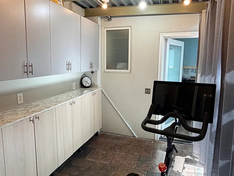 2426 Aspen Dr — Photo 35