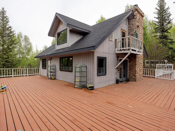 1383 Dupont Ln, Fairbanks, AK 99709
