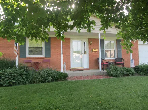 17 Decatur Dr, Mount Vernon, OH 43050