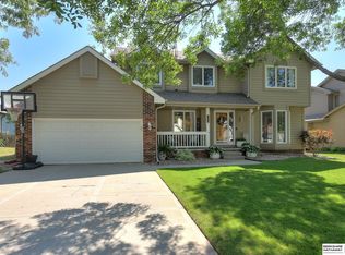 6413 S 159th St, Omaha, NE 68135