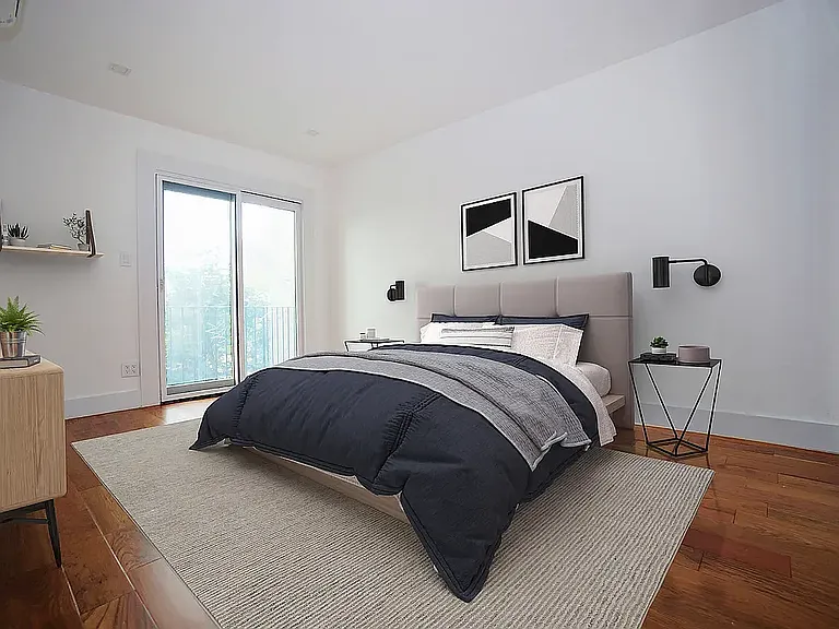 139 Albany Ave #3A — Photo 4
