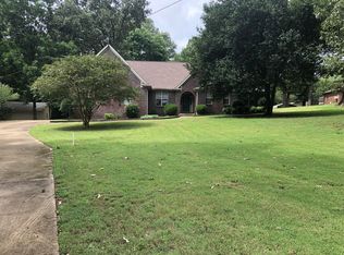 9165 Willow Branch Dr, Olive Branch, MS 38654