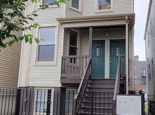 3621 W Wolfram St, Chicago, IL 60618