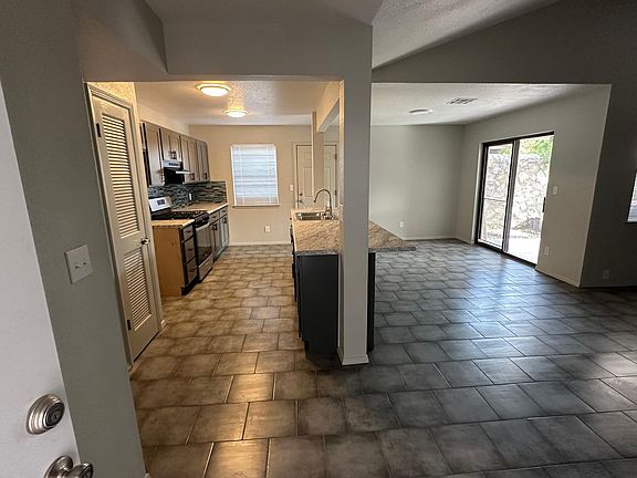 3rd image of 10706 Havenrock Dr