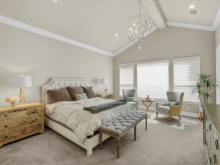39 Quiet Vista Dr — Photo 21
