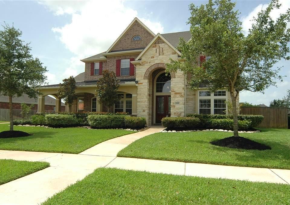 1st image of 2432 Pebble Lodge Ln