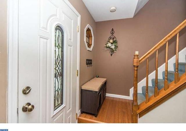 2nd image of 25 Terrace Ave