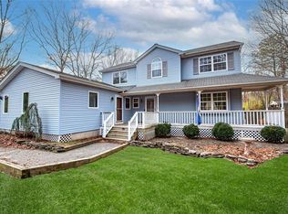 30 N Cozine Rd, Manorville, NY 11949