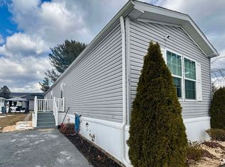 101 Nashua St, Walnutport, PA 18088