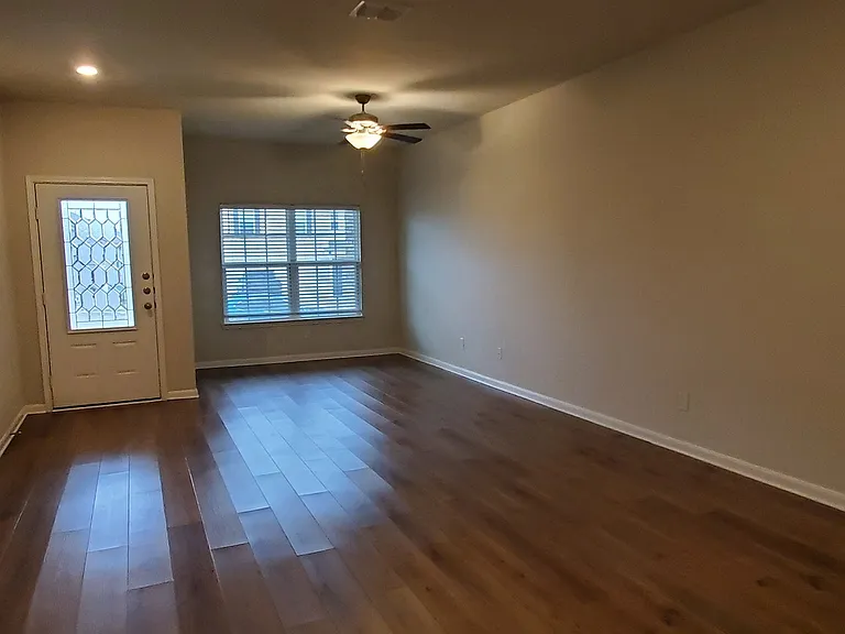 9206 Foxing Blf — Photo 2