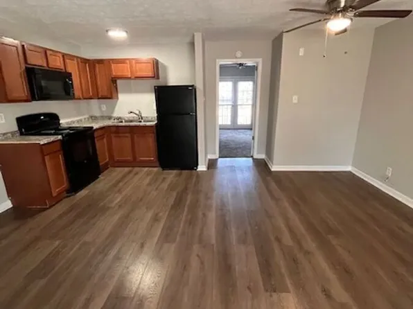 2021 Cambridge Dr, Lexington, KY