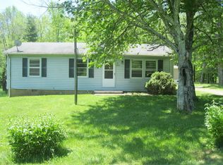 950 Franklin Pike SE, Floyd, VA 24091