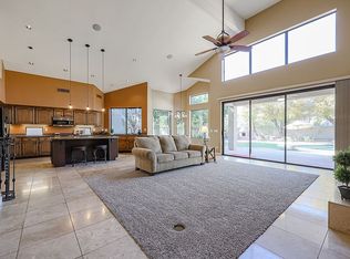 672 W Honeysuckle Dr, Chandler, AZ 85248