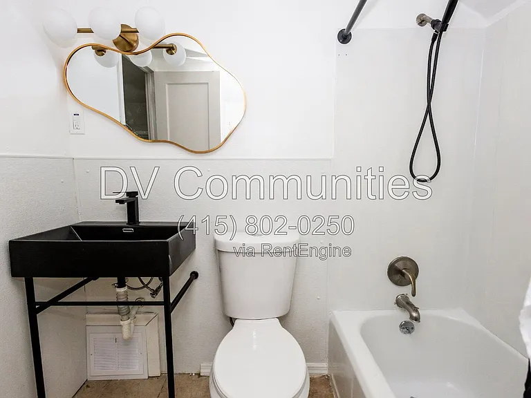 18412 Waterbury Ave — Photo 15