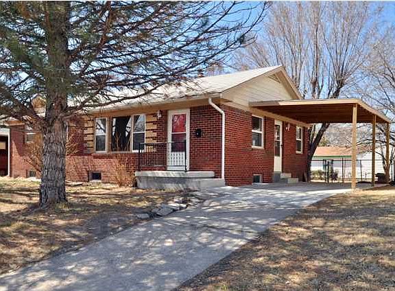 2nd image of 3069 S Glenn Ave