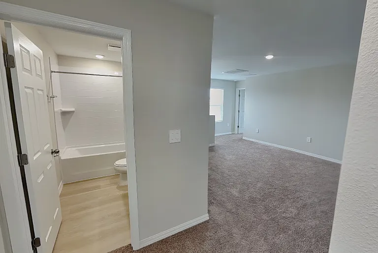 4075 Gardenia Ave — Photo 9