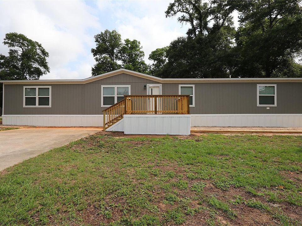 1st image of 16501 E Emerson Cir