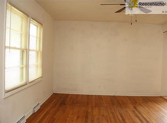 3rd image of 225 Cornell Ave