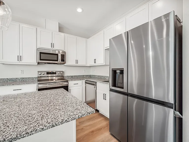 5505 W Palmaire Ave #4 — Photo 8