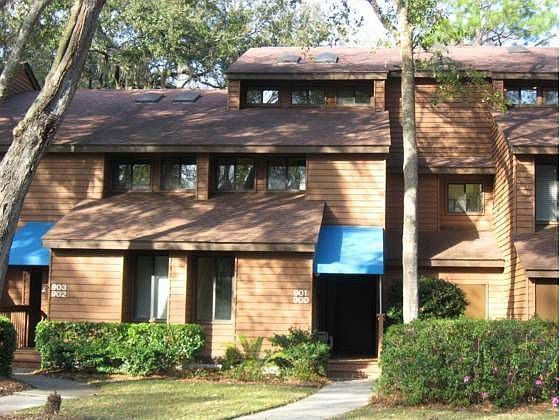 1st image of 901 Wimbledon Dr