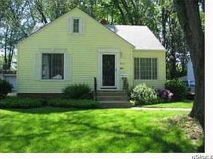 1st image of 4169 W 229th St