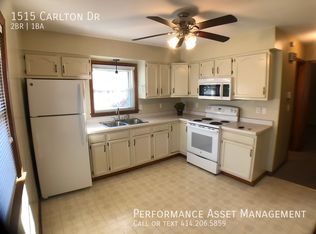 1515 Carlton Dr, Racine, WI 53402